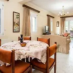 Stefanos House Lägenhet *