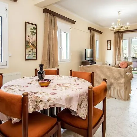 Stefanos House شقة *